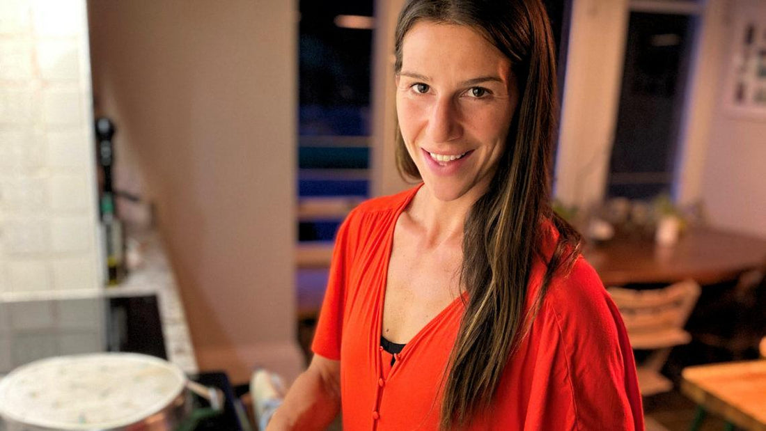 National Smile Month: Brush up on your dental care and boost your good bacteria!